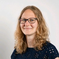 Alina Wessel Email