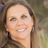 Paradise Beach Homes Employee Leah Emma's profile photo