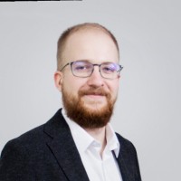 Sławomir Kubas Email