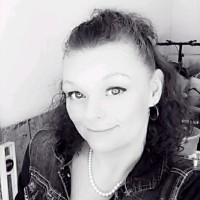 Tracee Wolcott Email & Phone Number