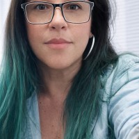 Lilian Gomes Email & Phone Number