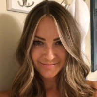 Anna Comer Email & Phone Number
