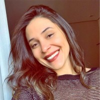 Larissa Vilani Email