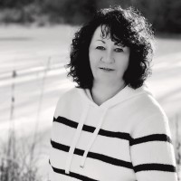 Connected Course Designs Employee Lisa Yoder's profile photo