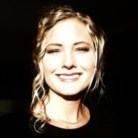 Emma Pogosjan Email