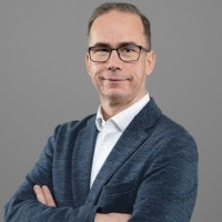 Balazs Csatari Email