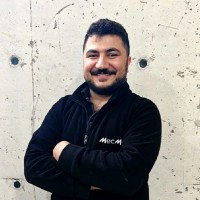 Yunus Kiyat Email