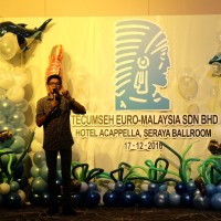 Adam Roslan Email