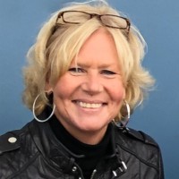 MAKE!Graphics Employee Mona Dreier's profile photo