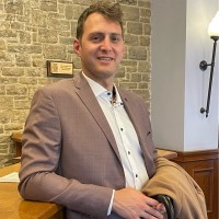 Luke van Spall Email