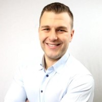 Frank Papadakis Email & Phone Number