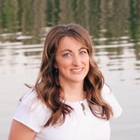 Amanda O'Neil Email & Phone Number