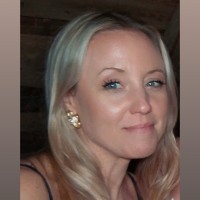 Sandra Larsson Email