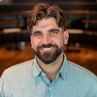 Robert Eagles Email & Phone Number