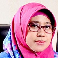 PT Semen Indonesia Logistik Employee Tatiek Sulistiowati's profile photo