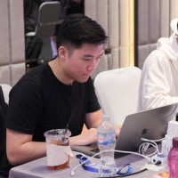 Sebastian Yii Email