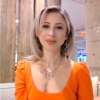 PARLUX LTD. Employee Julia Davis's profile photo