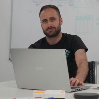 Igor Radić Email