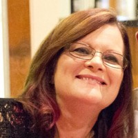 Laurie Muncy Email & Phone Number