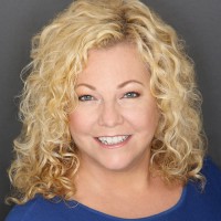 Century 21 Island Homes Employee Deanna Cordier's profile photo