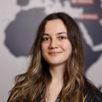 Ozlem Oral Email
