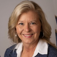 Shari Tomlinson's profile photo