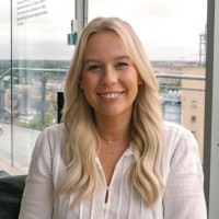 Siobhan Baggott Email & Phone Number