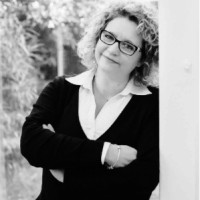 Chiara Passarelli Email