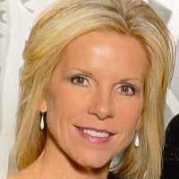 Hunt Brothers Pizza Employee Julie Whittington's profile photo