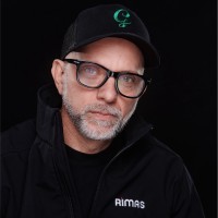 Rimas Music Employee Gabriel Sznajderman's profile photo