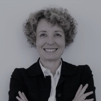 Verena Bernhard Email