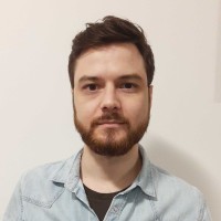 Lucas Ferrarezi Email