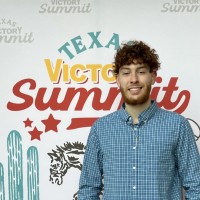 Alejandro Davila Email