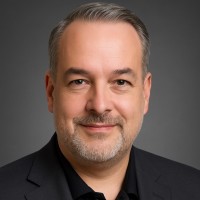 Thomas Becker Email