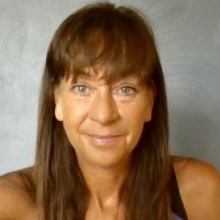 Debbie Dove Email & Phone Number