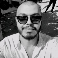 Dronmarket.com Employee Efe Gez's profile photo