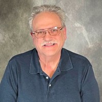 Effortless Office Employee John Minardi's profile photo
