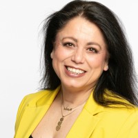 Université Laval Employee Nadia Naffi's profile photo
