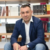 Yanko Hristozov Email
