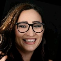 Celia Lara Email
