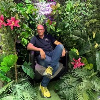 Hans-Joachim Hof Email