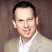 KIND GmbH & Co. KG Employee Dennis Deichmann's profile photo