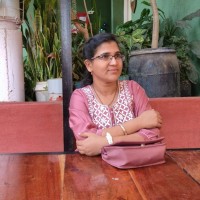Shaheen Nadaf Email