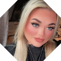The Walk In Bath Co. Ltd Employee Annalise Fletcher's profile photo