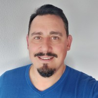 The Channel Store Employee Victor J. Solis Lorente's profile photo