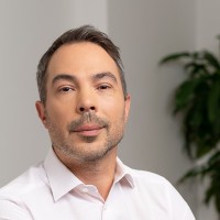 Dmytro Bilousov Email