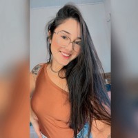 Betina Souza Oliveira Email