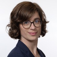 Ellen van Loo Email