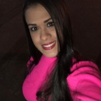 SHOP126 Employee Ana Carolina Assis De Jesus's profile photo