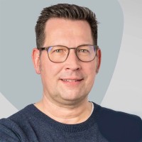 Carlo Hohenbrink Email
